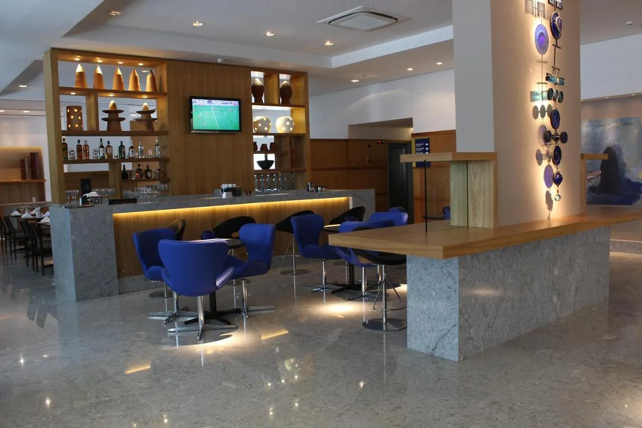 Flat Beach Class Executive Recife 4*,